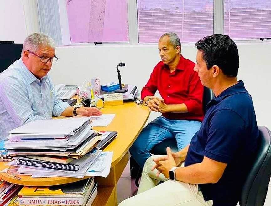 Camacã: Prefeito Paulo do Gás participa de reunião em Salvador para discutir a queda do repasse do FPM